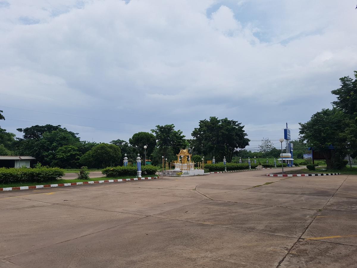 Royal Mekong Riverside Hotel Nong Khai Exterior photo